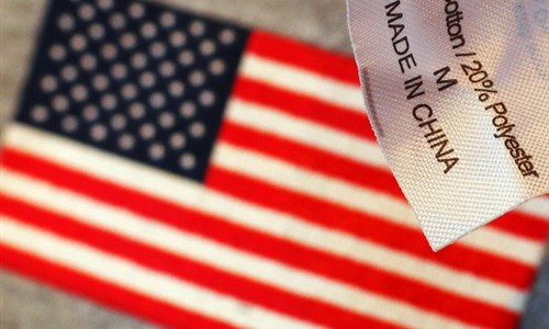 Hàng Hong Kong xuất đi Mỹ sẽ phải dán nhãn 'Made in China'